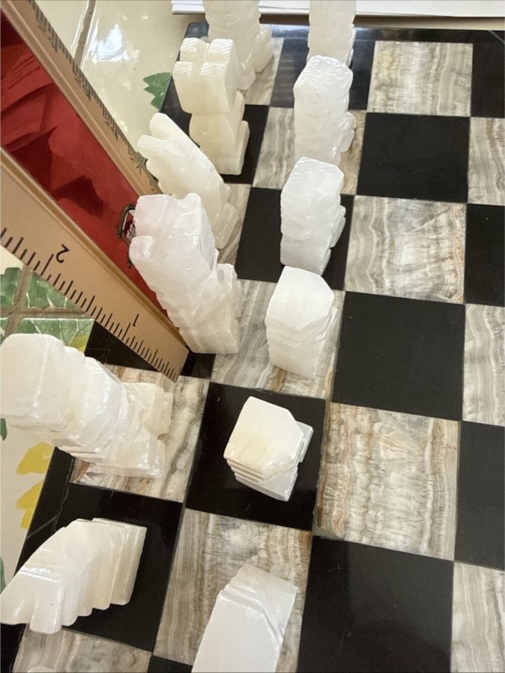 Vtg Carved White & Black Onyx Marble Stone Aztec Chess Set Board Complete 10 in - Picture 9 of 16